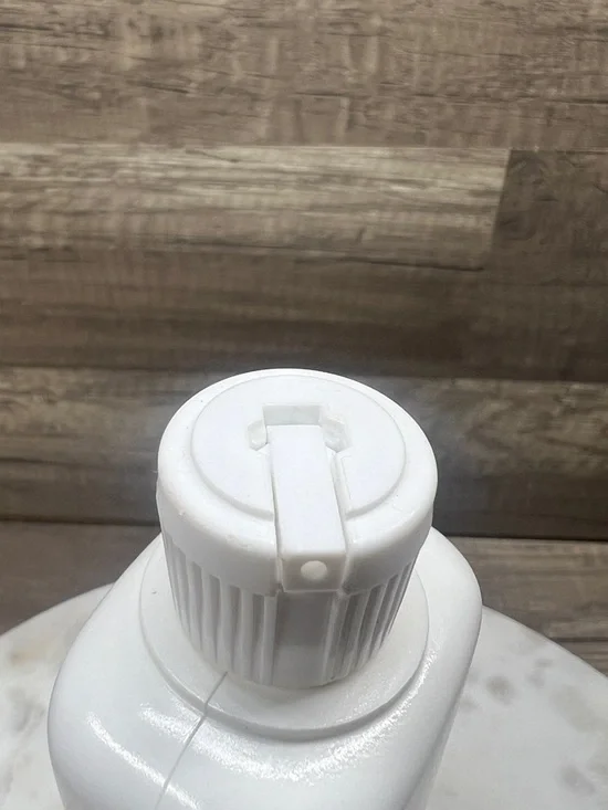 Clinique Beyond Perfecting Foundation + Concealer CN 40 CREAM CHAMOIS - Picture 6 of 8